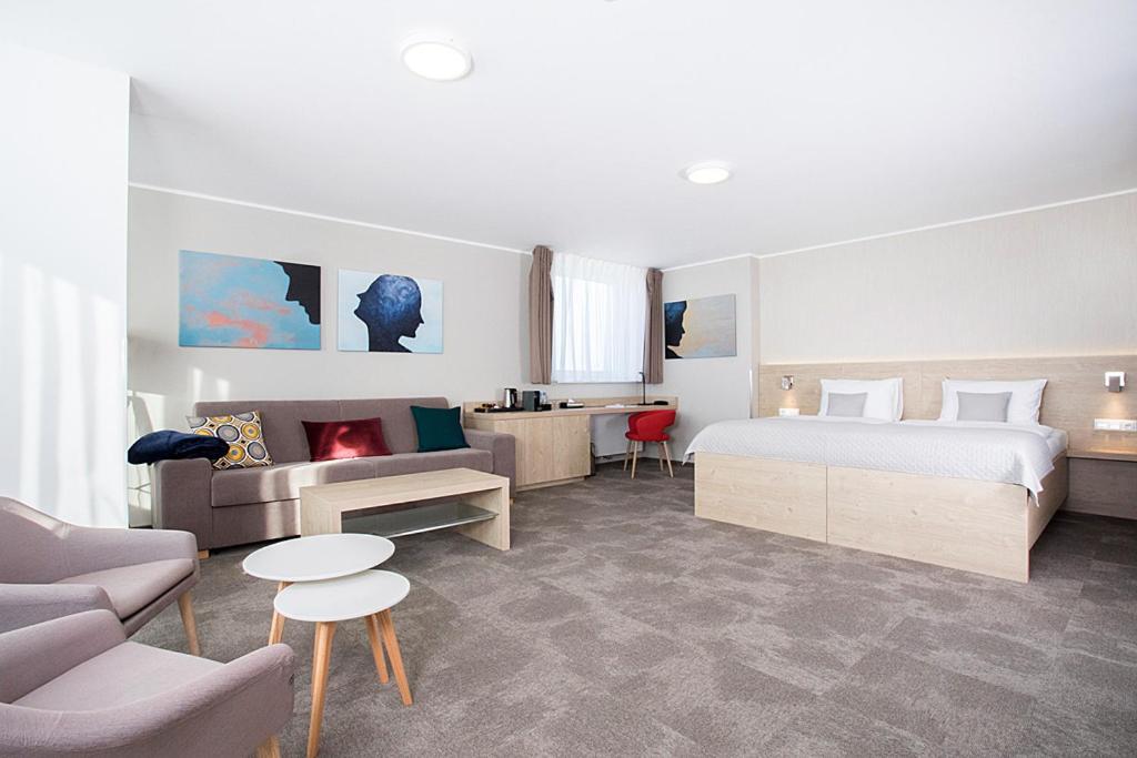 Hotel Restart Superior Jičín المظهر الخارجي الصورة