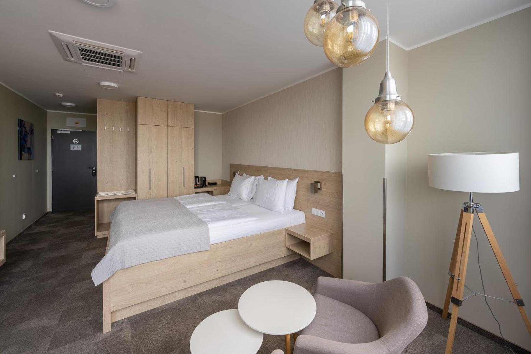Hotel Restart Superior Jičín الغرفة الصورة